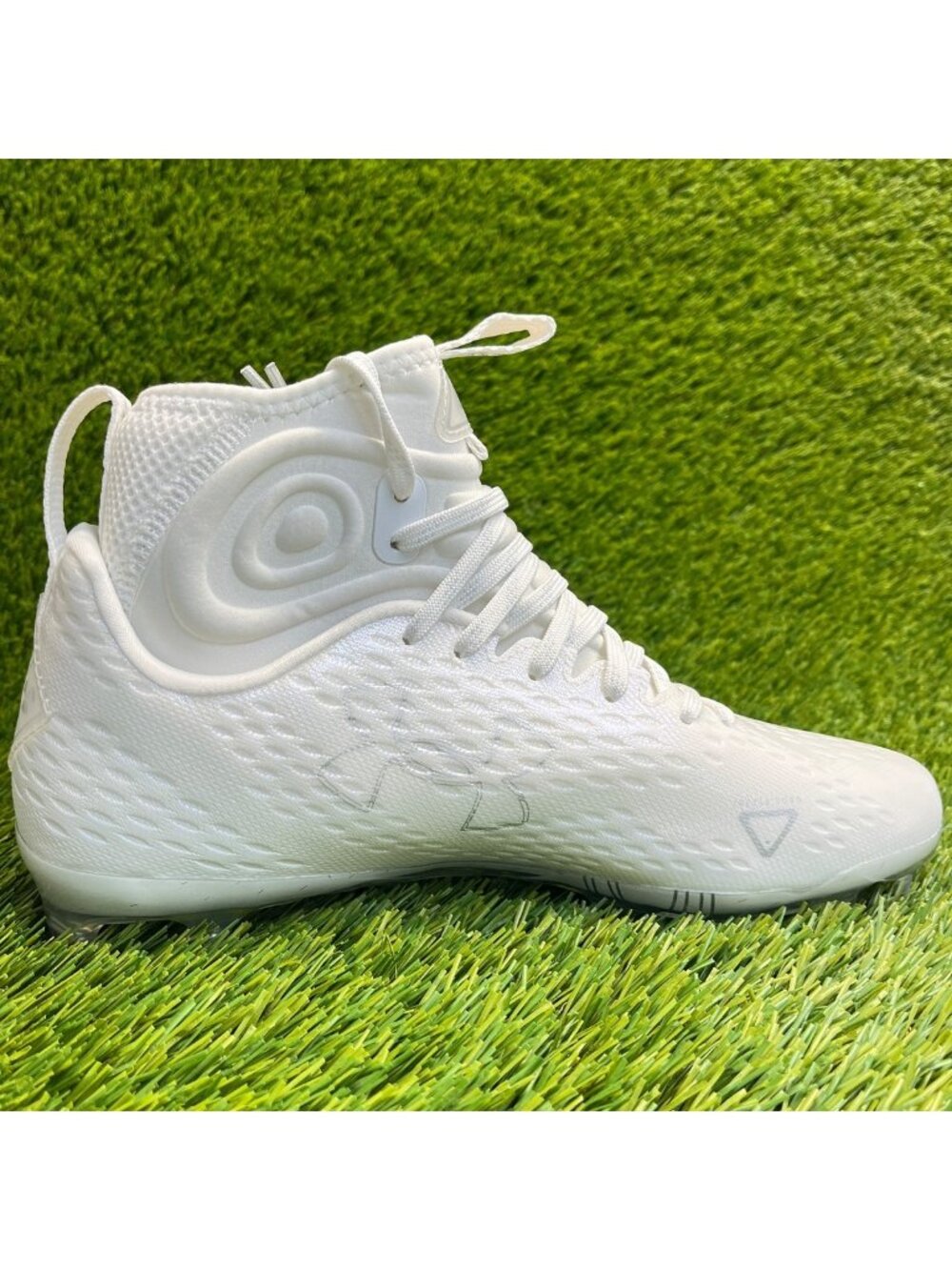 Under Armour Spotlight Lux MC 2.0 Mens Size 8 Triple White‎ Football Cleats